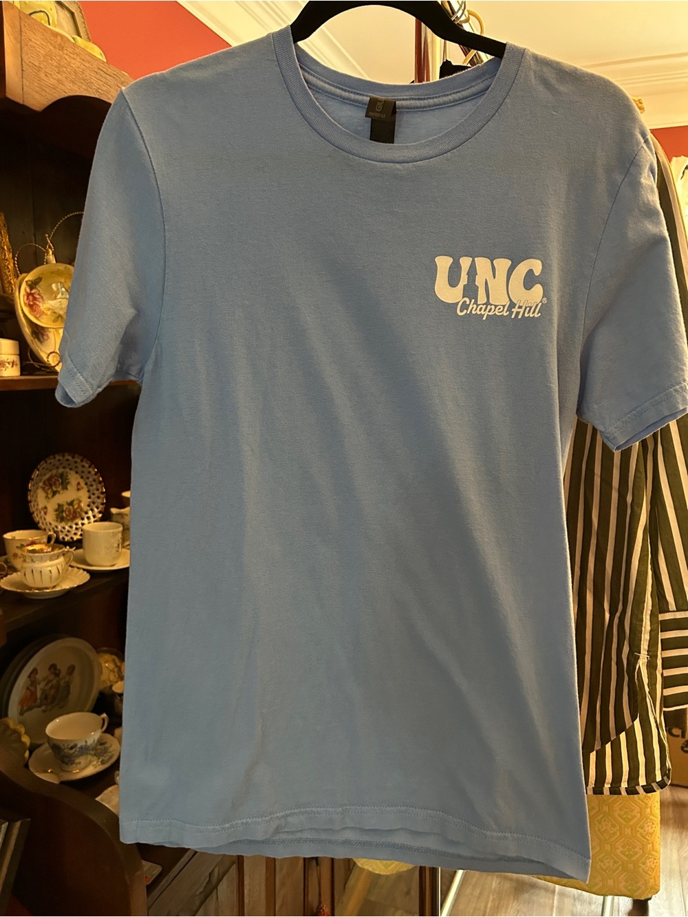 UNC Chapel Hill Short Sleeve Tee Crew Neck Relaxed Fit Size S